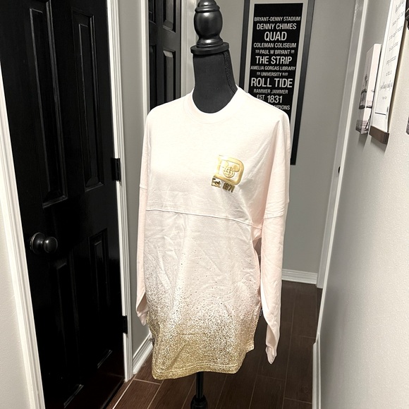 Walt Disney World Golden Logo Spirit Jersey for Adults - Picture 2 of 7